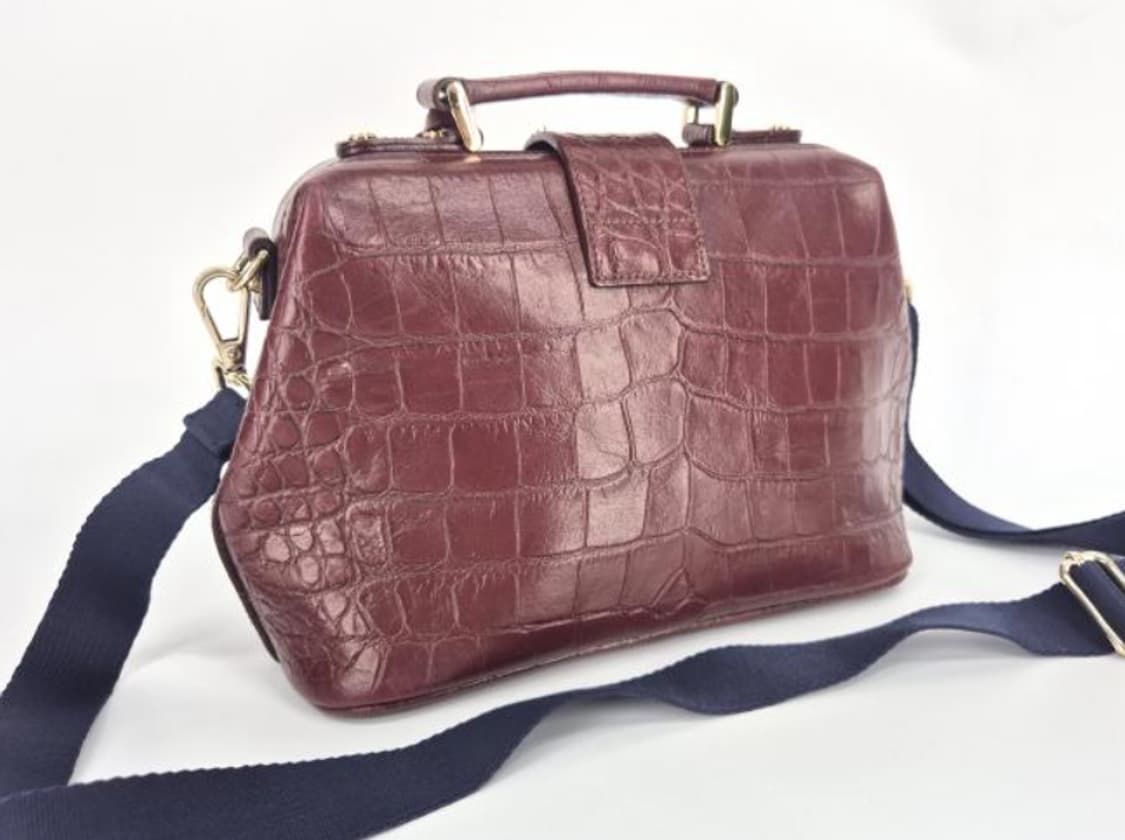 길리에 크로스백 상품이미지3