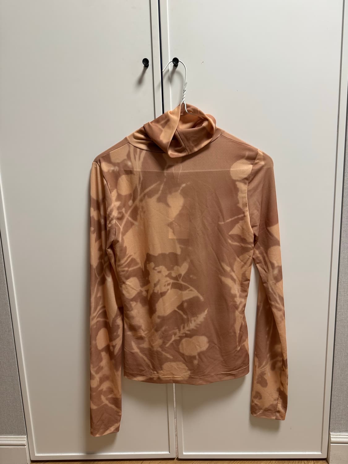 teak 티크 apricot turtle neck top 상품이미지4