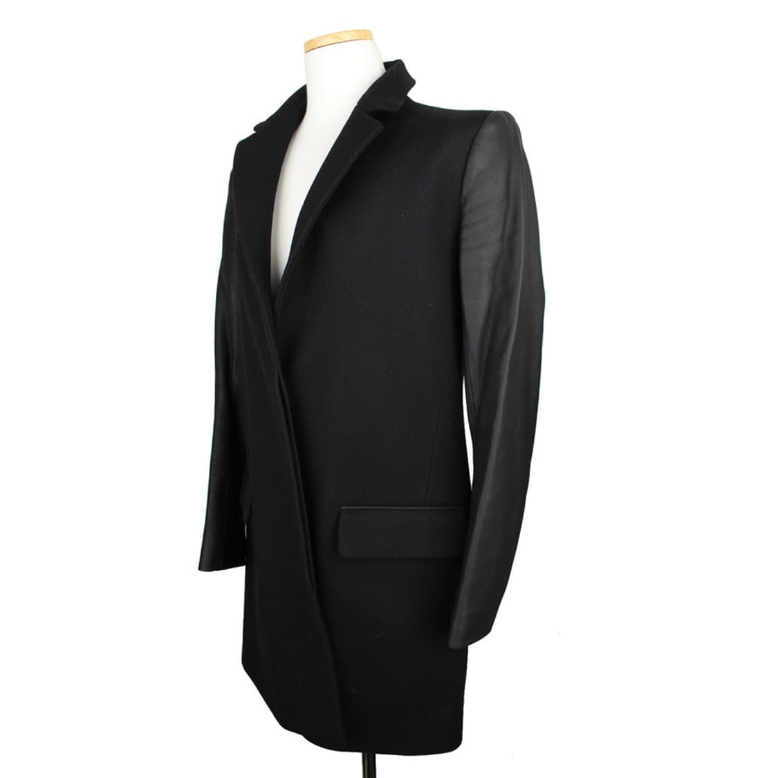 띠어리 블랙 울캐시미어 양가죽 자켓(S)

 상품이미지2