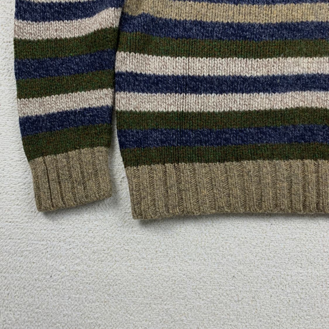 엘엘빈 믹스 스트라이프 롤넥 램스울 니트  상품이미지3