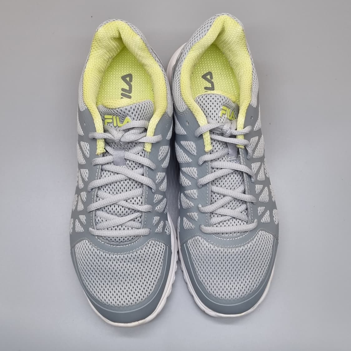 휠라 남성경량 운동화 270 상품이미지2