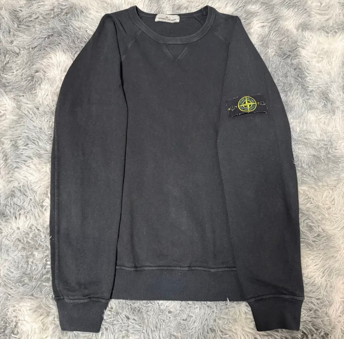 스톤아일랜드 맨투맨 s사이즈 상품이미지1