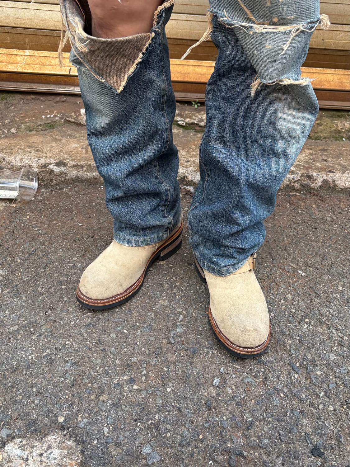 Hawkins suede beige engineered boots (8) 상품이미지3