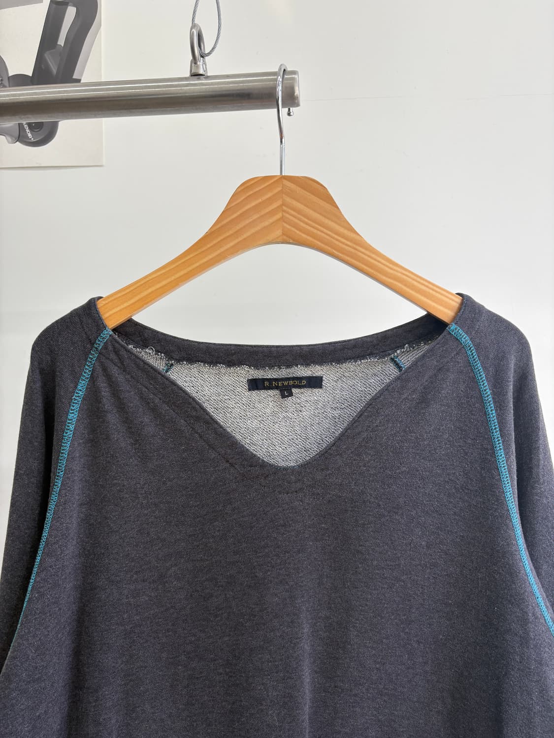 R.NEWBOLD  롱슬리브 상품이미지2