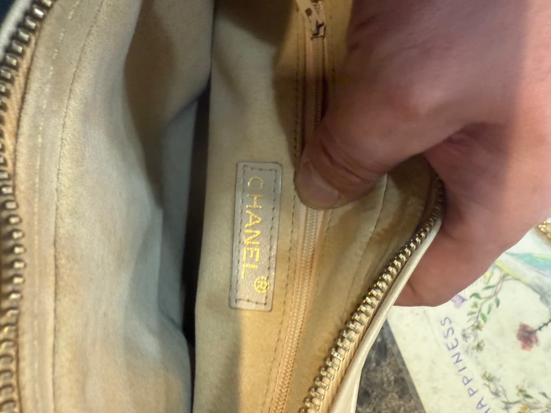 정품 샤넬 램스킨 퀄팅 체인크로스백 팝니다 상품이미지8