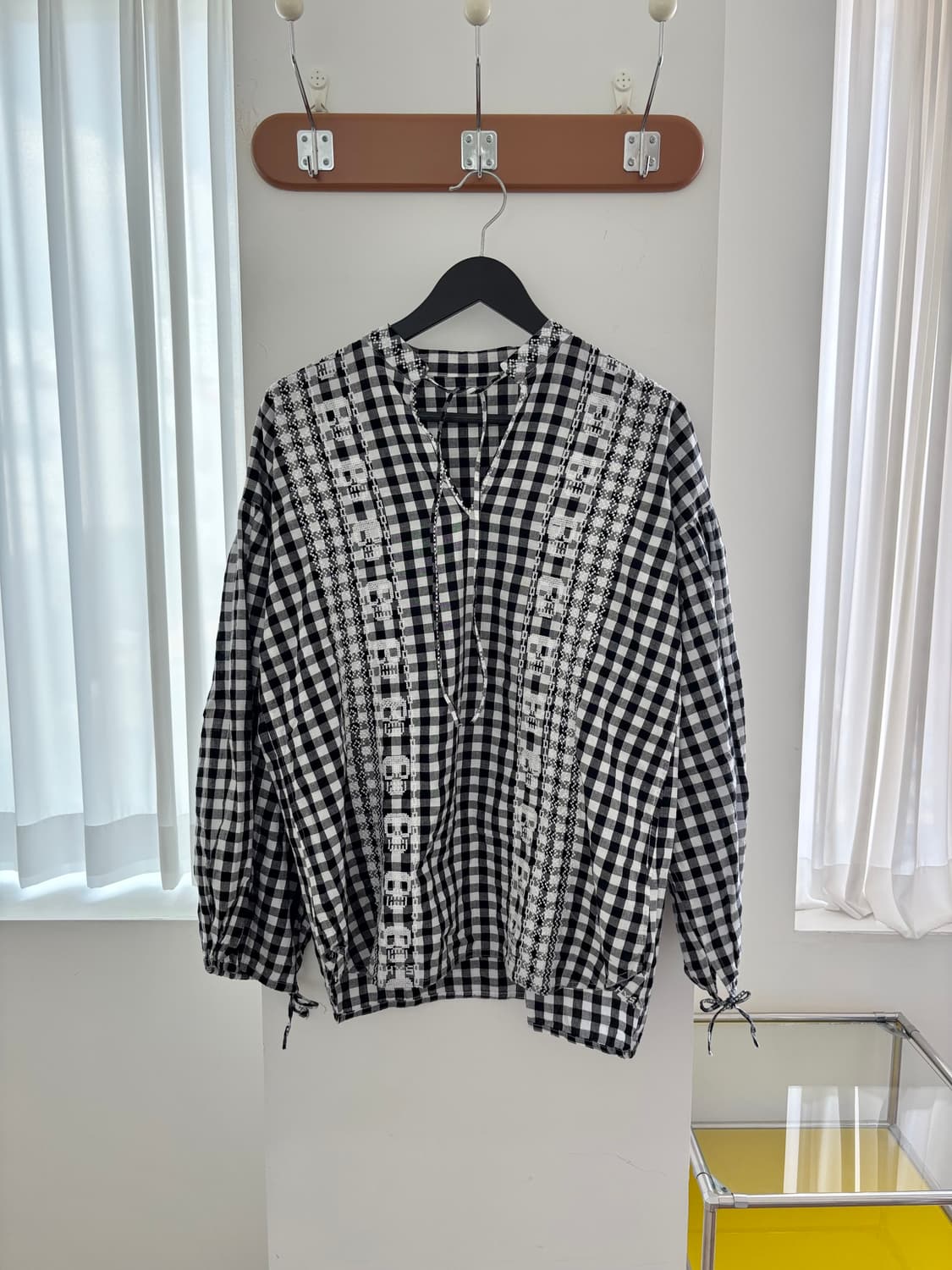 히스테릭글래머 skull embroidery 블라우스 상품이미지1