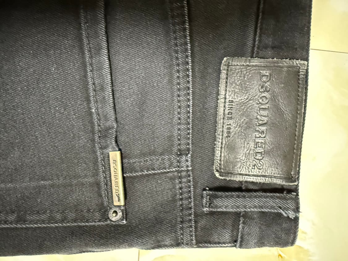 디스퀘어드2 17ss 바이커 블랙데님진 50사이즈 상품이미지2