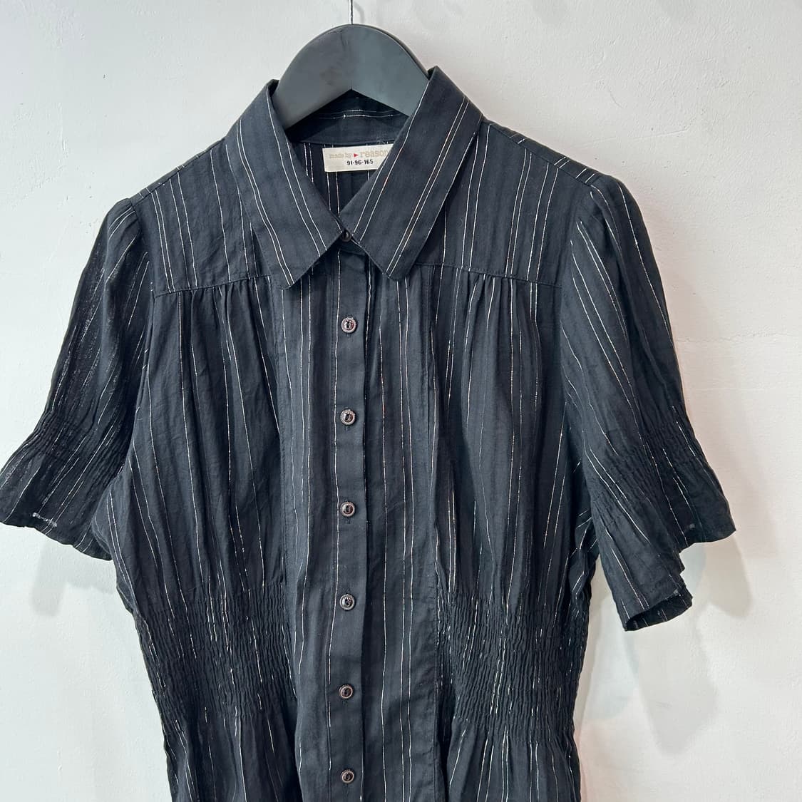Black sliver stripe blouse 상품이미지4