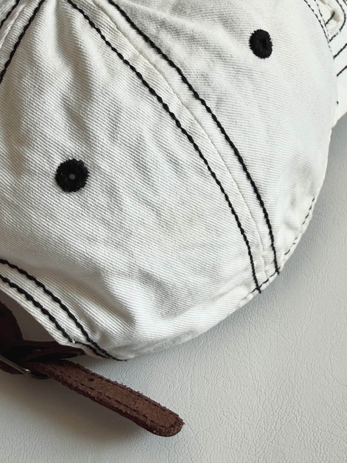 슈프림 x 트루릴리전 6패널 캡 화이트 상품이미지5