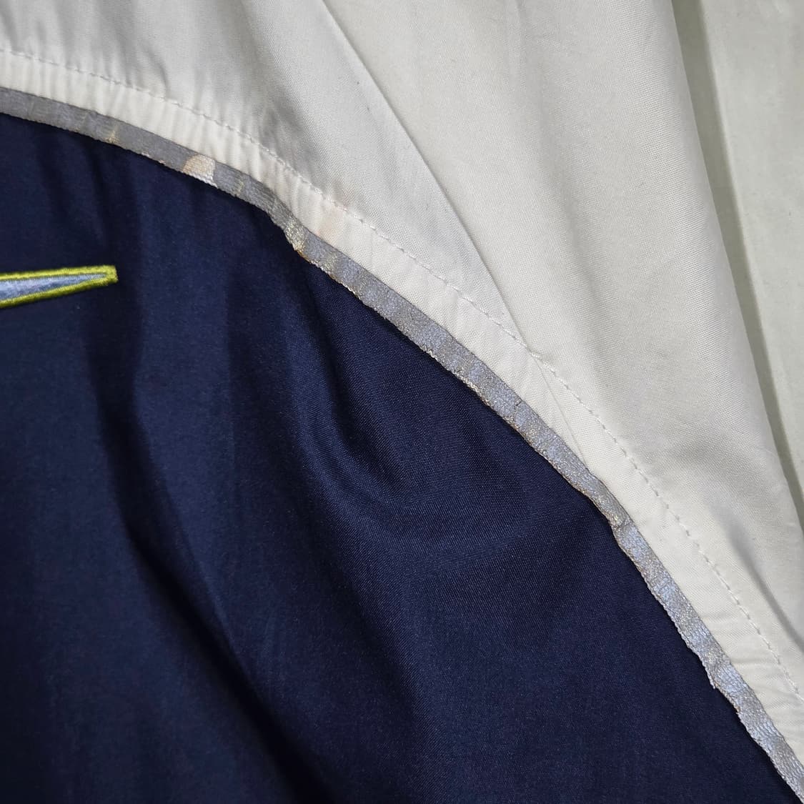 나이키 올드스쿨 그린 네이비 배색 바람막이 상품이미지4