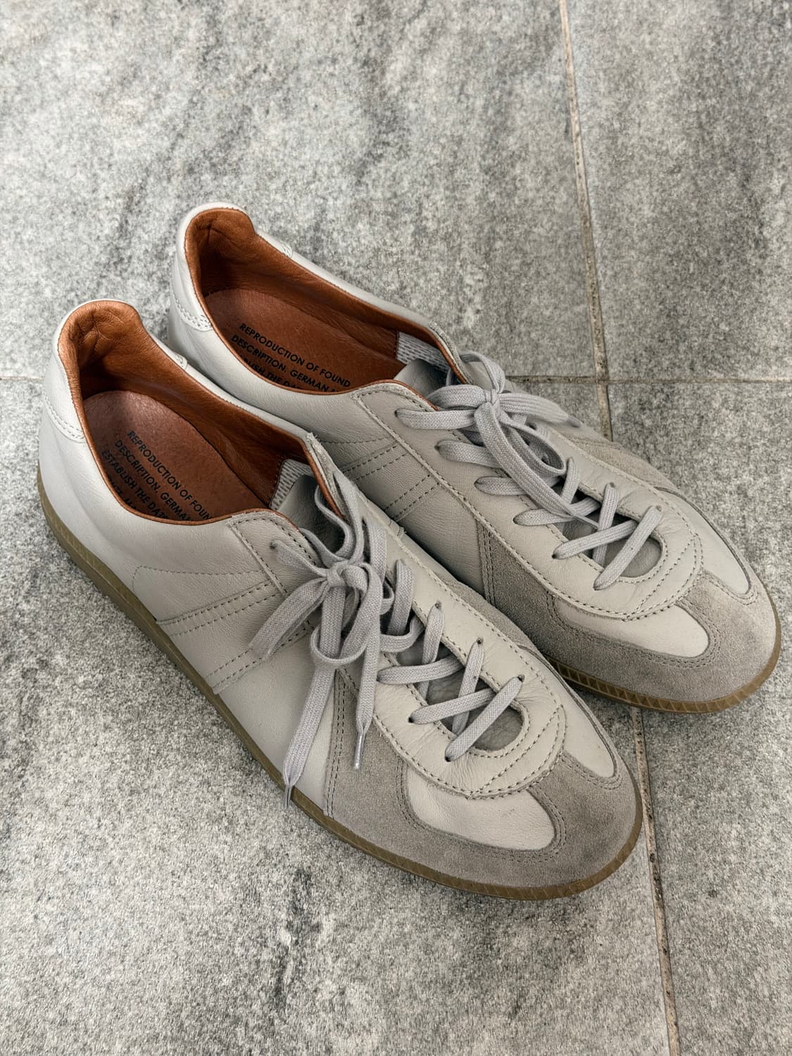 리프로덕션오브파운드 스니커즈 42(270) 상품이미지1