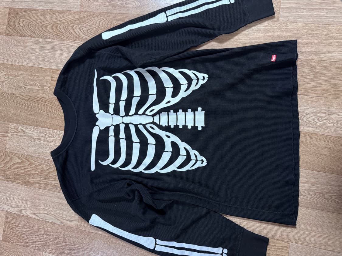 슈프림 헤인즈 롱슬리브 XL 상품이미지3