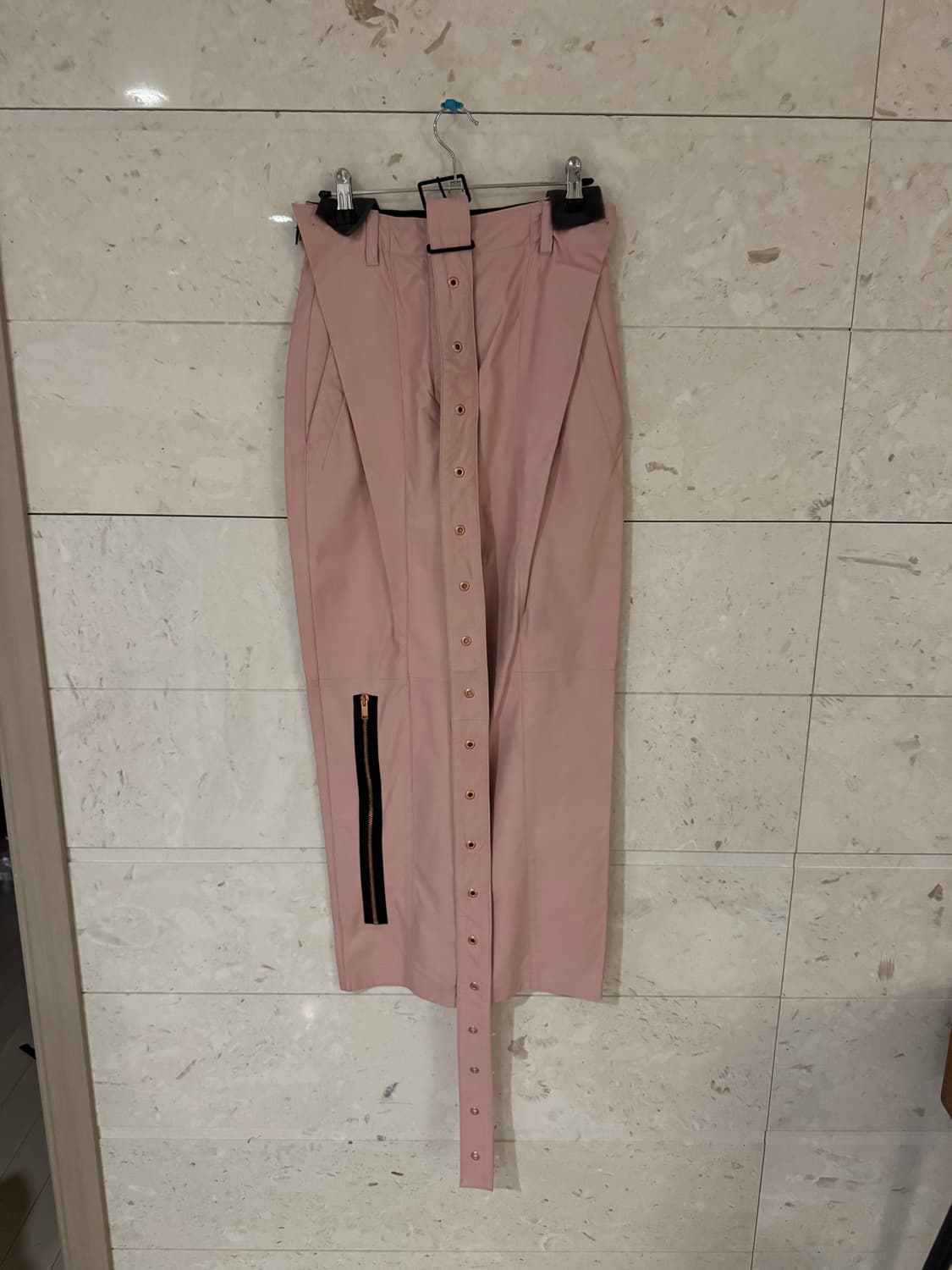 (정가 $2450) 프로엔자슐러 컬렉션 레더 팬츠 핑크 새상품 택o 상품이미지3