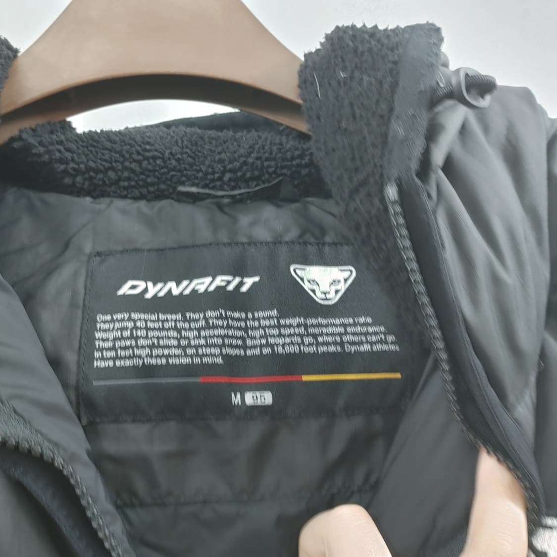 M 다이나핏 남성 블랙 반집업 후드 패딩 점퍼 상품이미지3