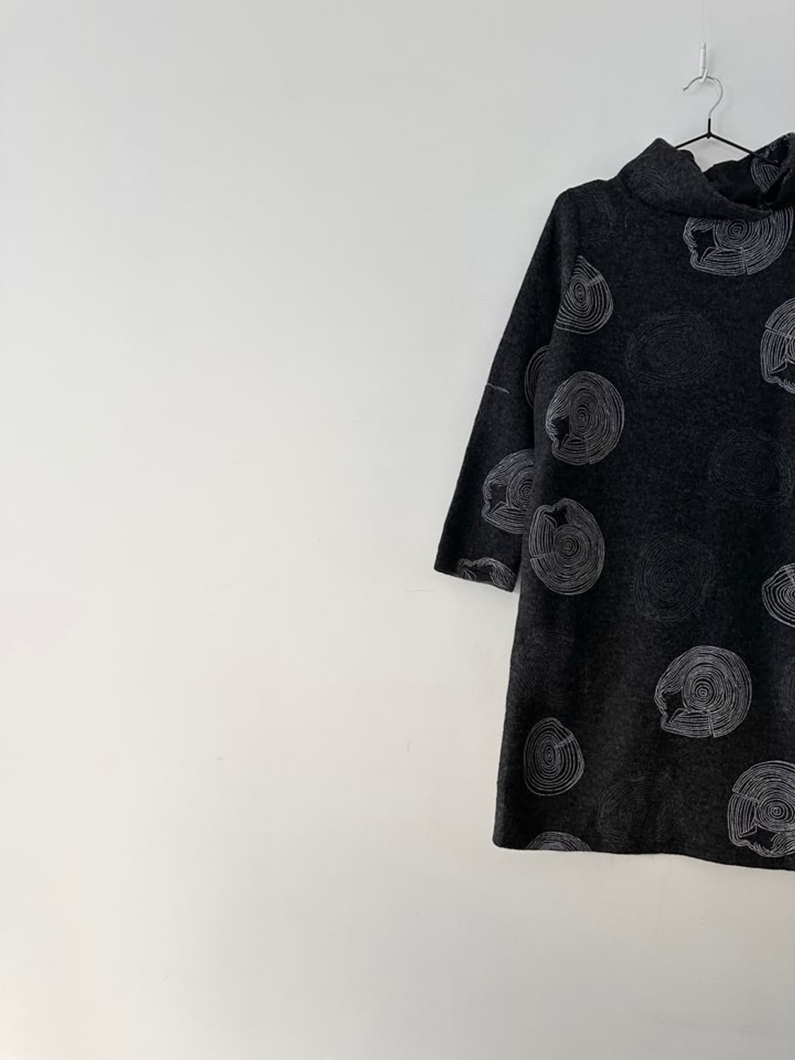 Tree ring pattern layered top & ops  상품이미지2