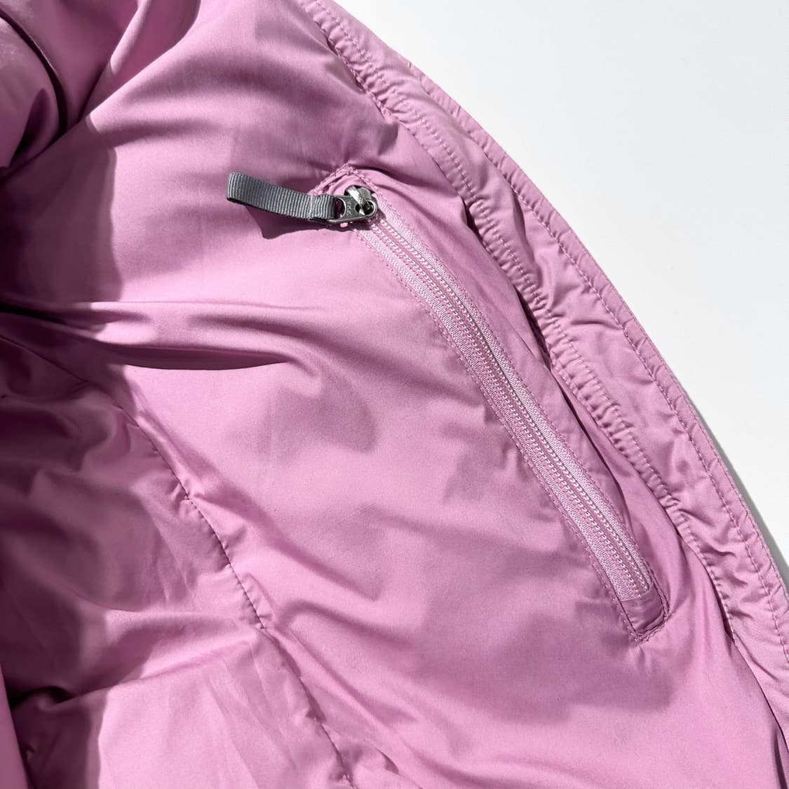 노스페이스 700 눕시 다운 패딩 딸기우유 핑크 상품이미지7