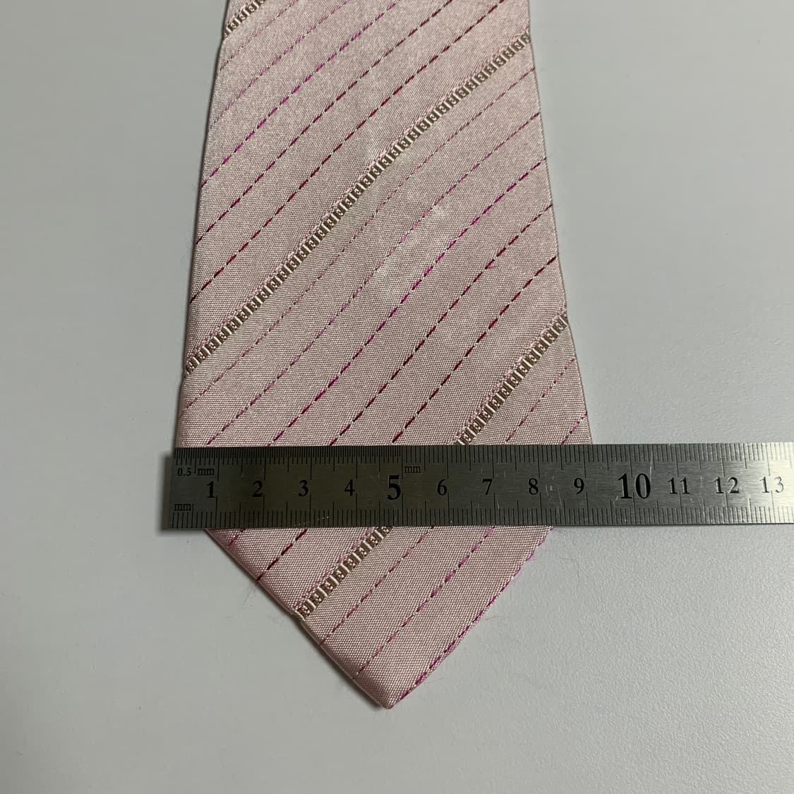 펜디(FENDI) FF스몰로고 모노그램 명품넥타이 신형라벨 스트라이프 상품이미지10