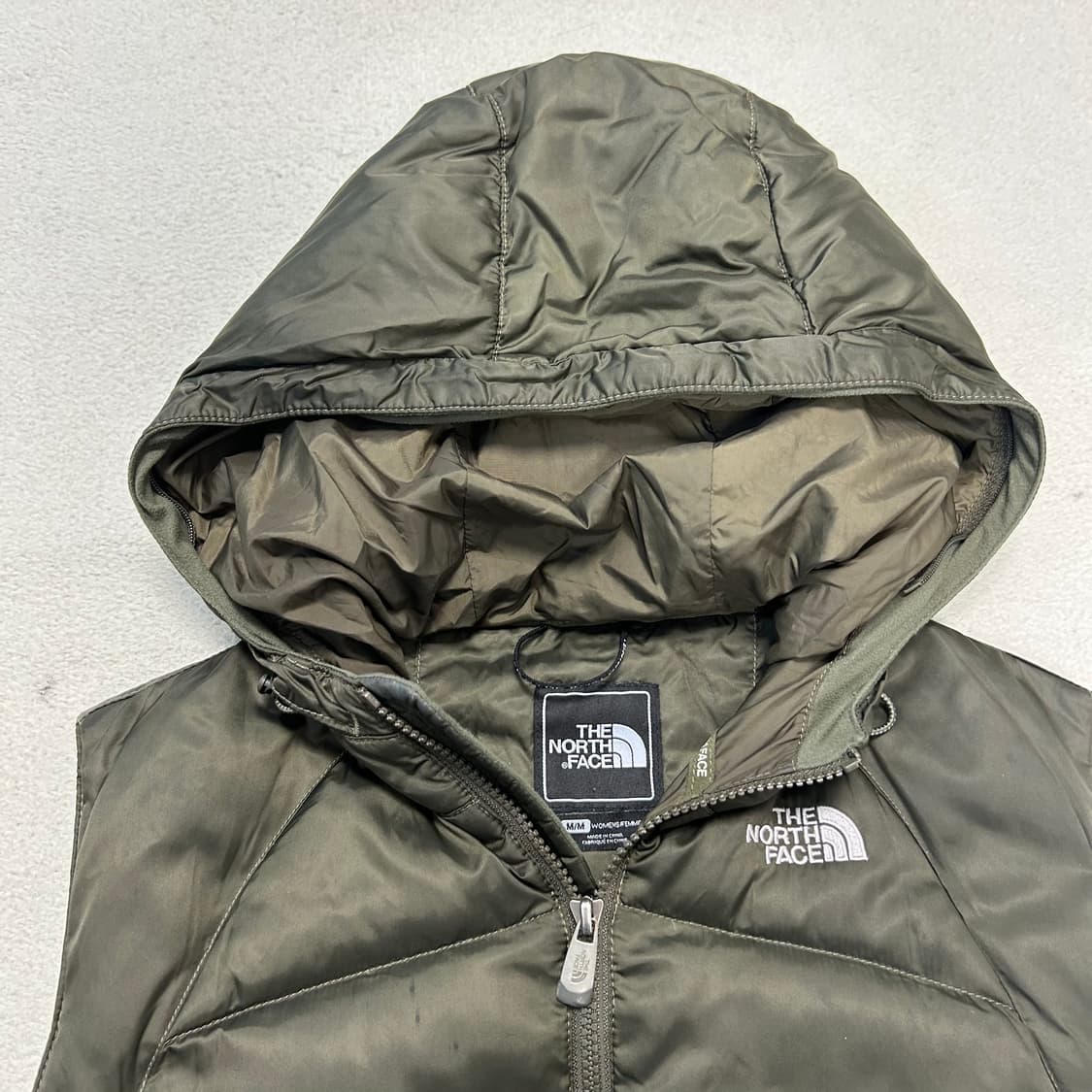 The North Face 550 Khaki Puffer Vest 상품이미지5