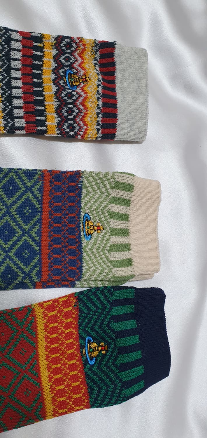 블루 그레이 그린 레드 크림베이지 에스닉 체크 비비안웨스트우드 양말  상품이미지6