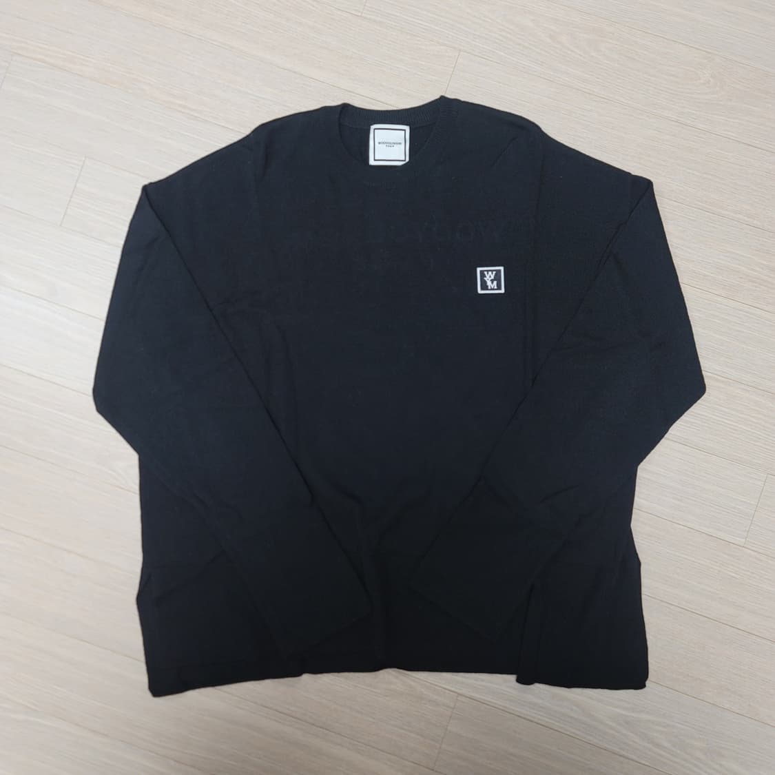 우영미 20ss 백로고 니트 블랙 상품이미지1