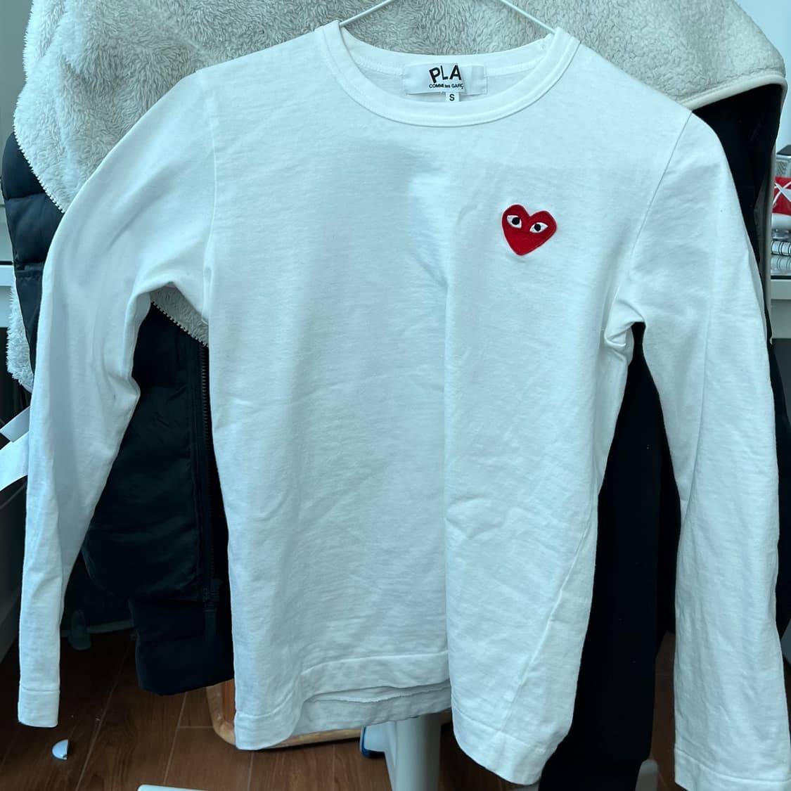 꼼데가르송 긴팔티s 상품이미지1