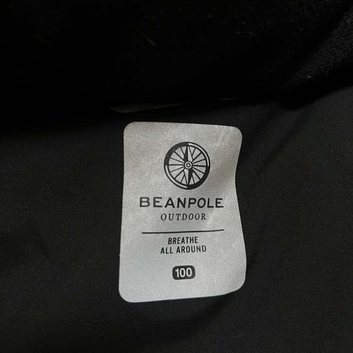 빈폴 아웃도어 덕다운 와펜 후드 패딩 점퍼 [블랙] L/100 상품이미지7