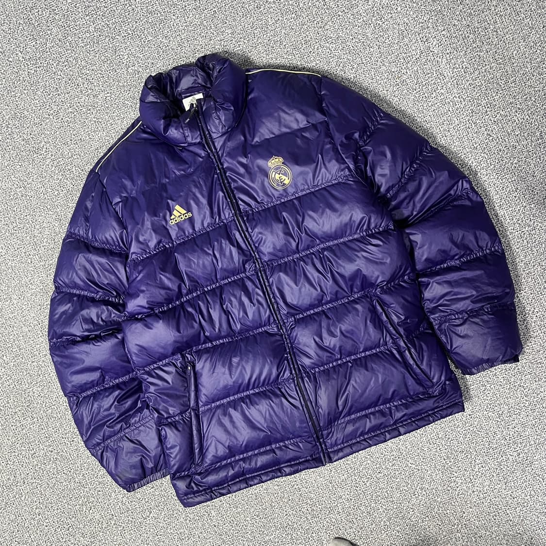 아디다스 레알마드리드 패딩 자켓 상품이미지1