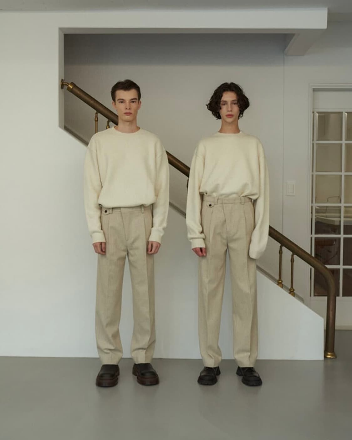 [S] STU 20FW 투턱 루즈핏 슬랙스 아이보리 상품이미지1