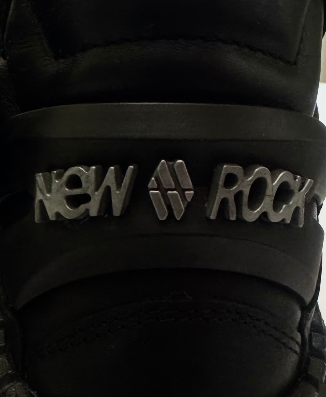 NEW ROCK   BLACK TANK  platform  m-wall 상품이미지5