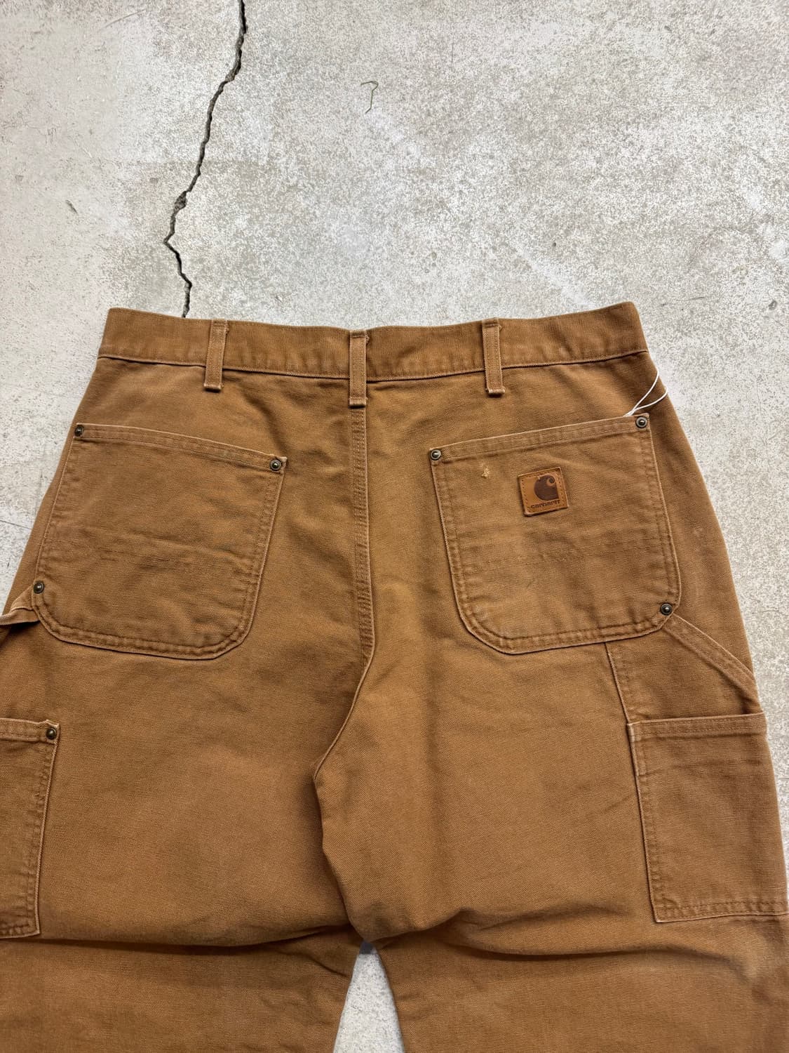 칼하트 B136 BRN 더블니 워크팬츠 상품이미지7