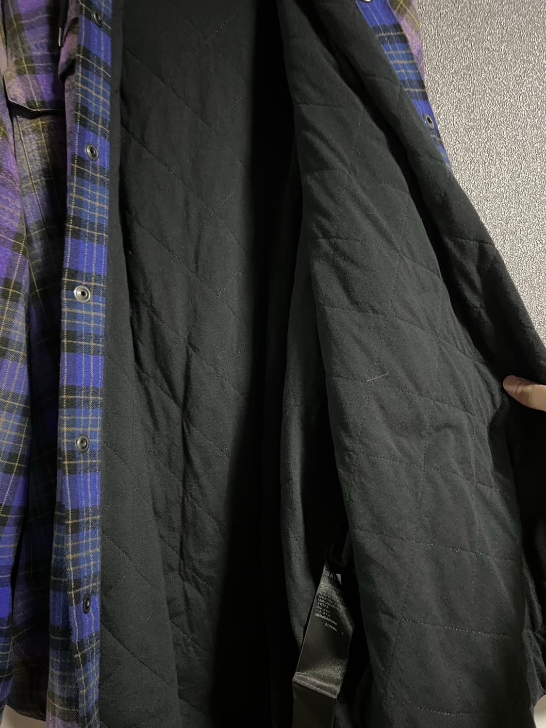 [S] 발렌시아가 블리치드 체크 후드 셔츠 상품이미지4