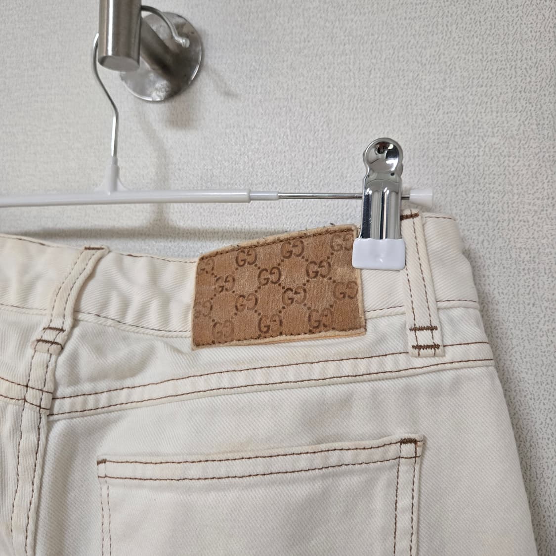 구찌 아이보리 체인 데님팬츠 / 여성 팬츠/ 여성 바지  상품이미지7