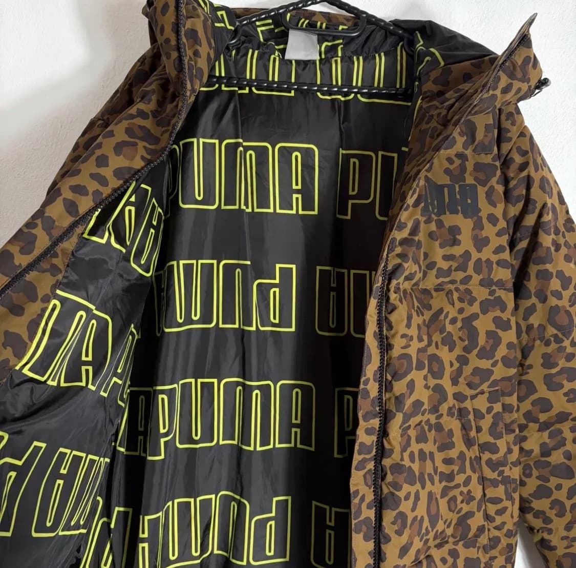 푸마 레오파드 패턴 패딩 점퍼(M) 상품이미지4
