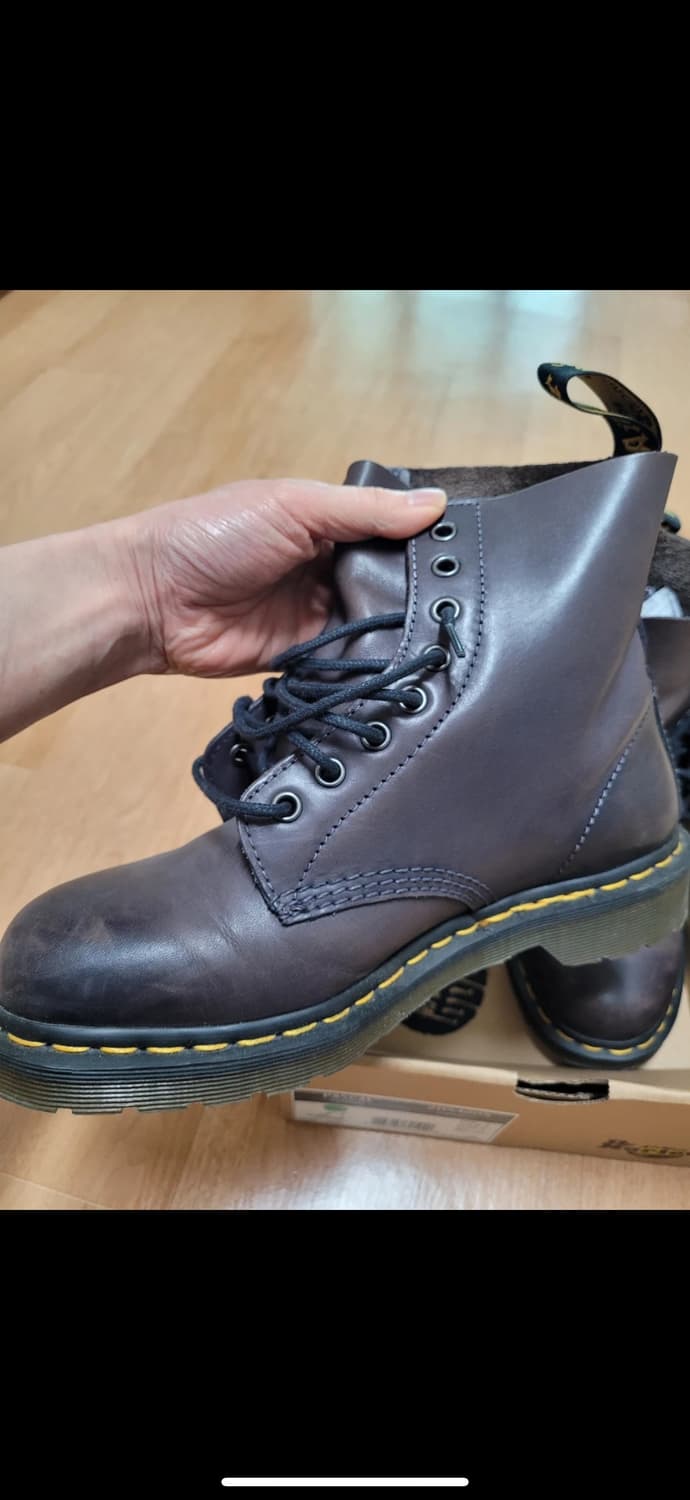 닥터마틴 파스칼 차콜 8홀 부츠 UK7 상품이미지1