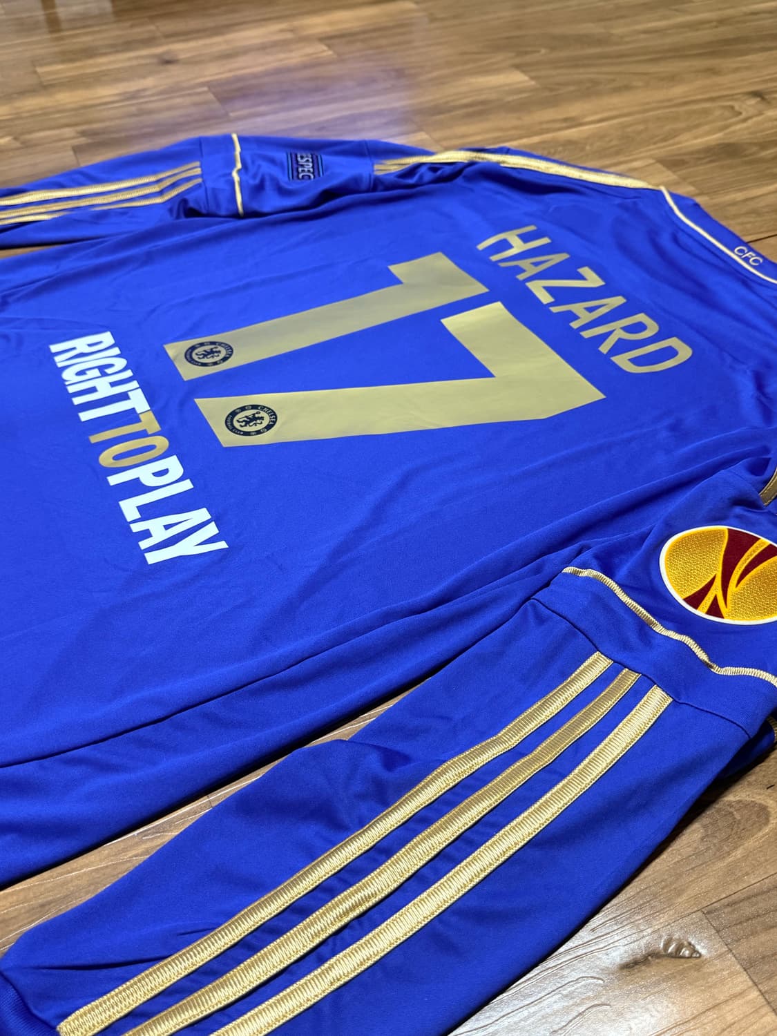 첼시 아자르 유니폼 상품이미지8