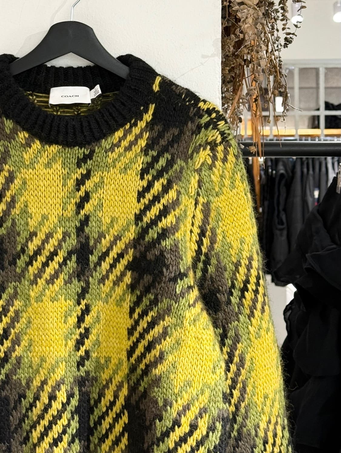 코치 옐로우 블랙 체크 알파카 울 블렌드 스웨터  상품이미지3