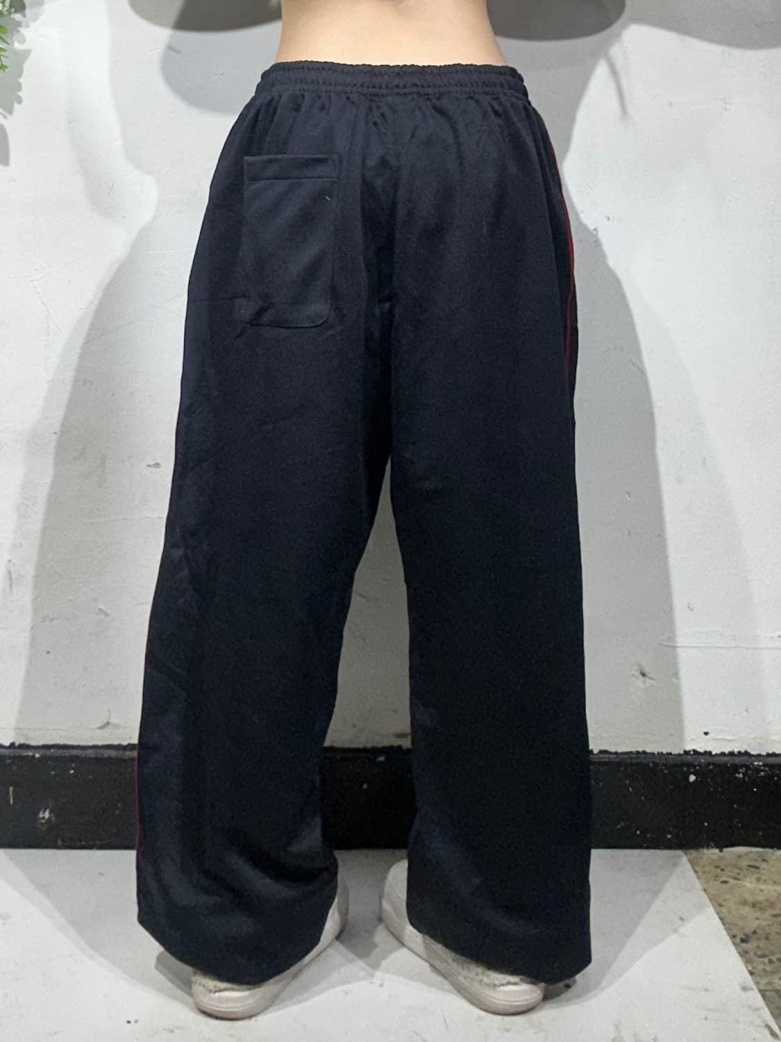 챔피온 블랙 데드스탁 레드 사이드 라인 트레이닝 팬츠 추리닝 바지 L 상품이미지3