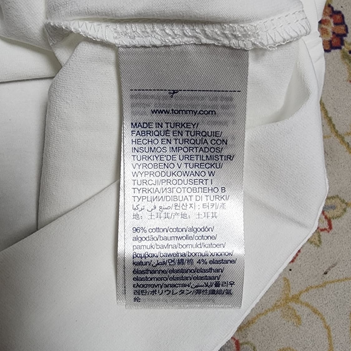 미사용) 타미힐피거 코튼 긴팔티셔츠
M 상품이미지3