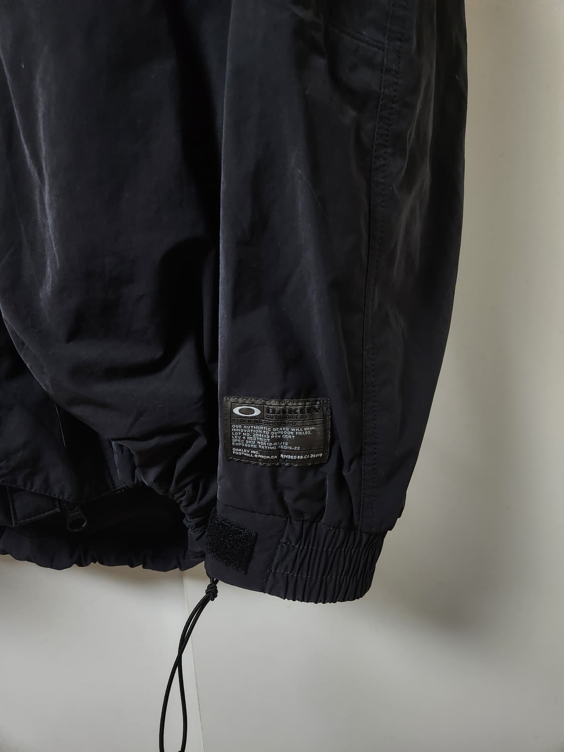 오클리 바람막이 M 상품이미지4