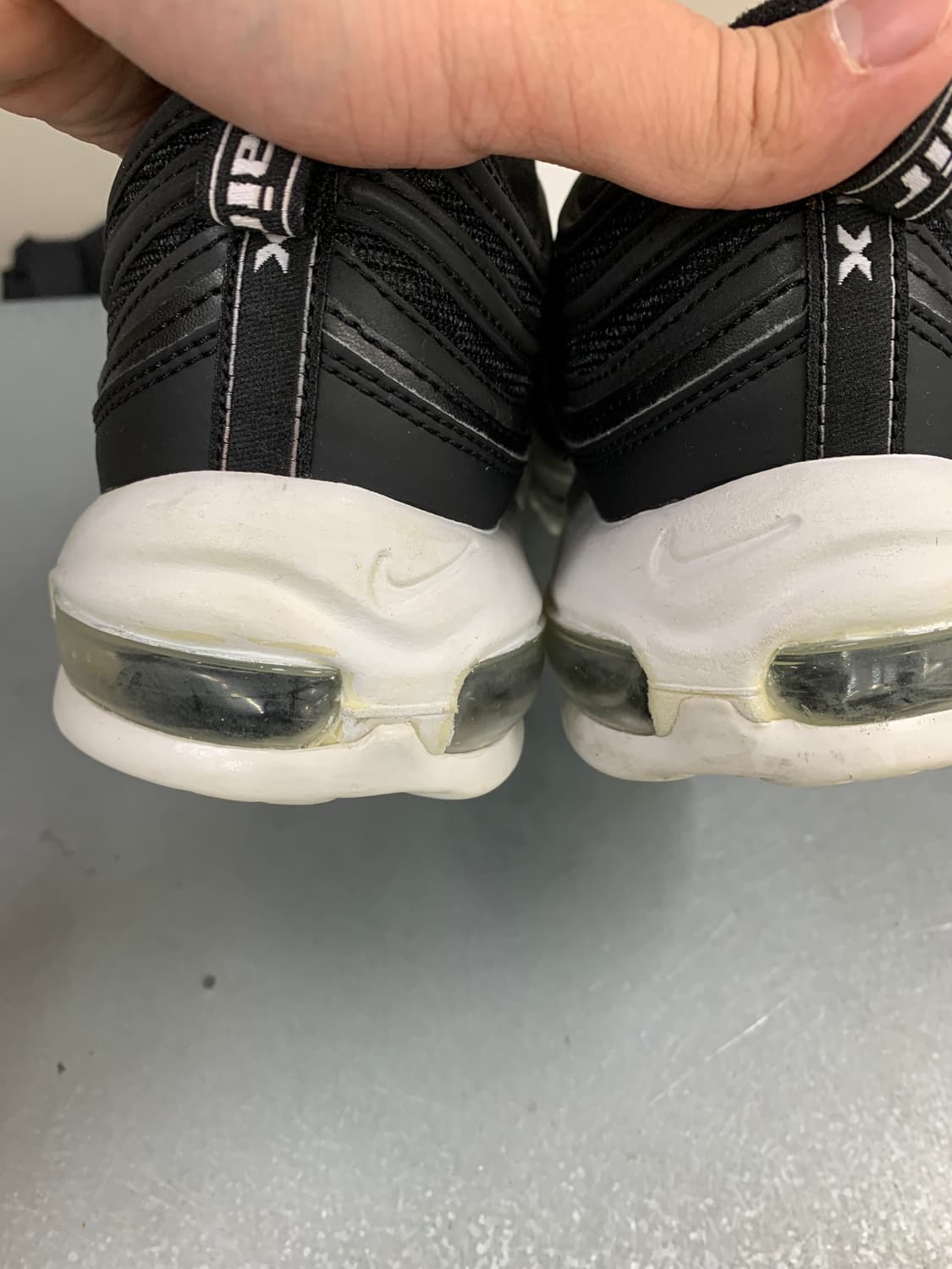 나이키 에어맥스 97 블랙 285 상품이미지7