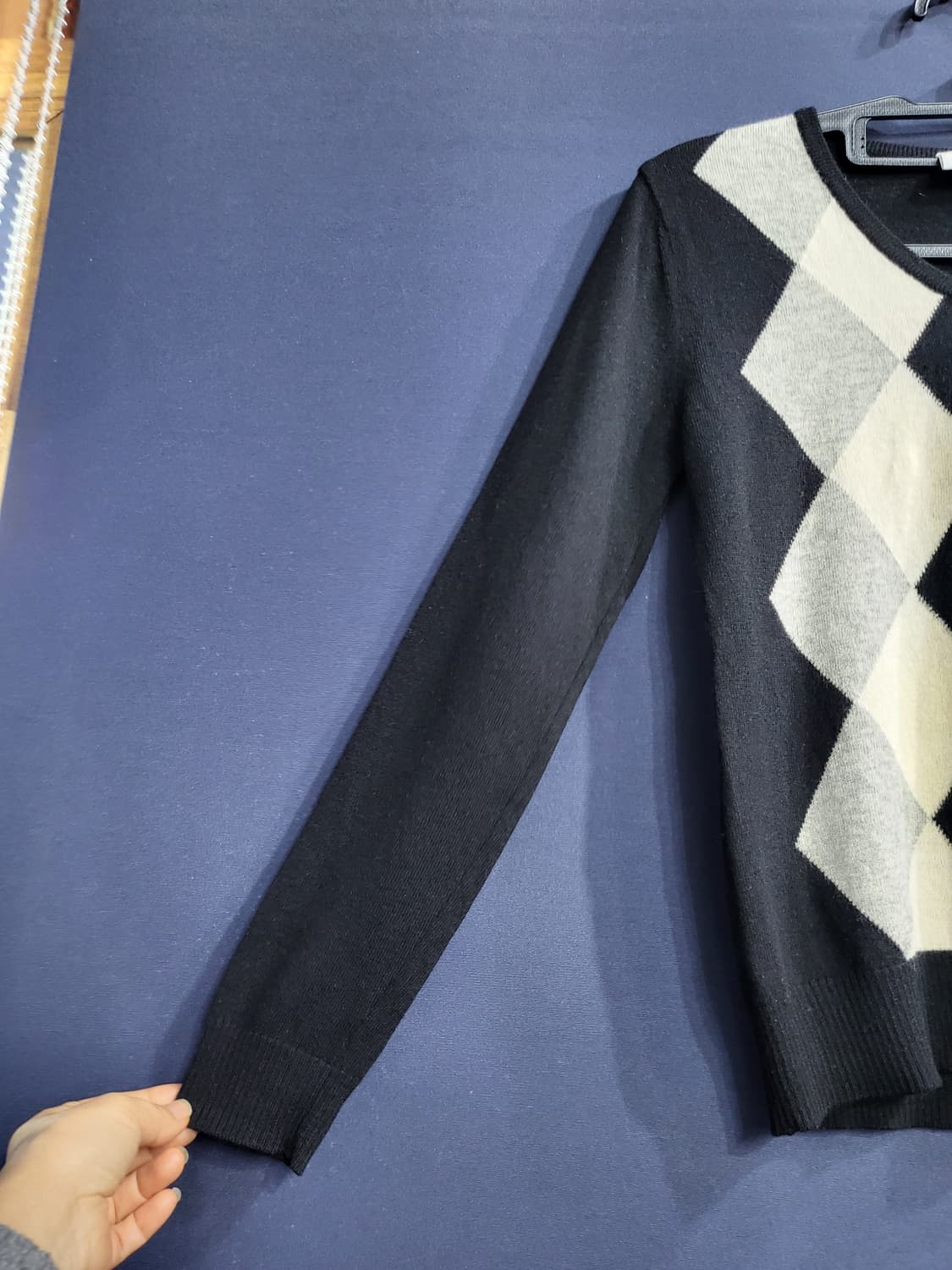 라코스테 아가일 패턴 브이넥 니트 상품이미지2