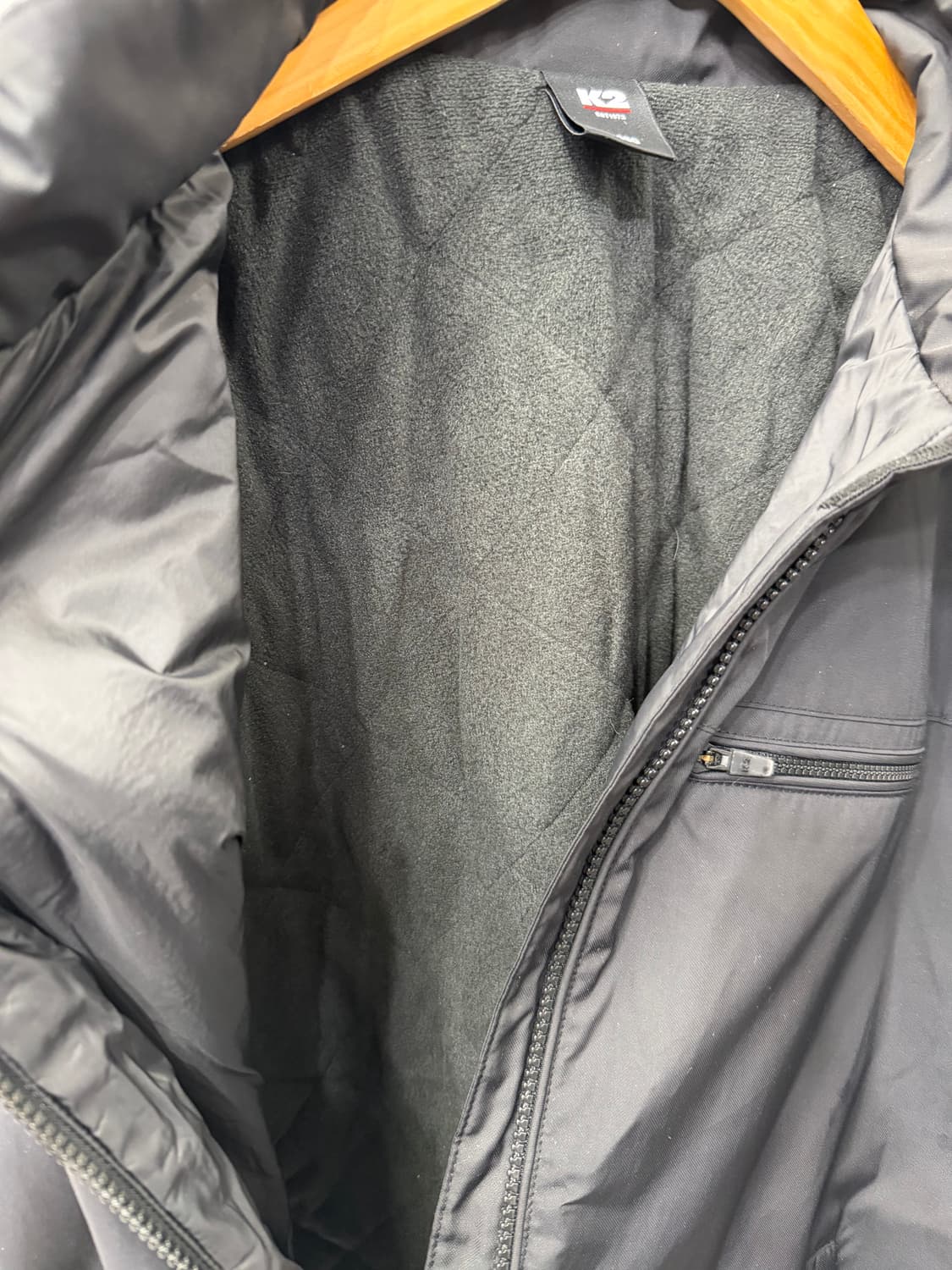 정품) K2 블랙 남성 경량패딩 100 상품이미지5