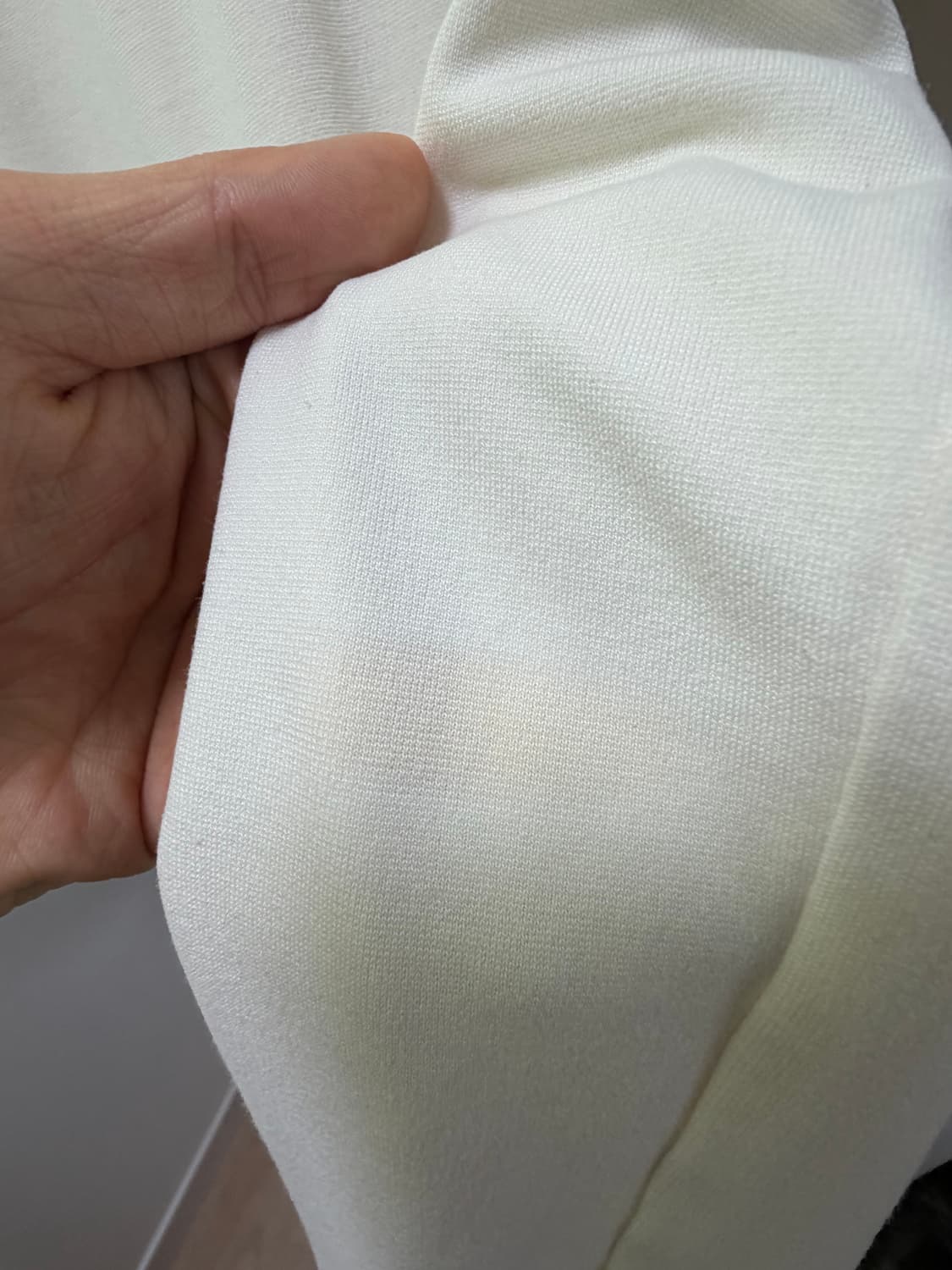 아크네 스튜디오 NAVID 넥 로고 반팔 티셔츠 M 상품이미지4