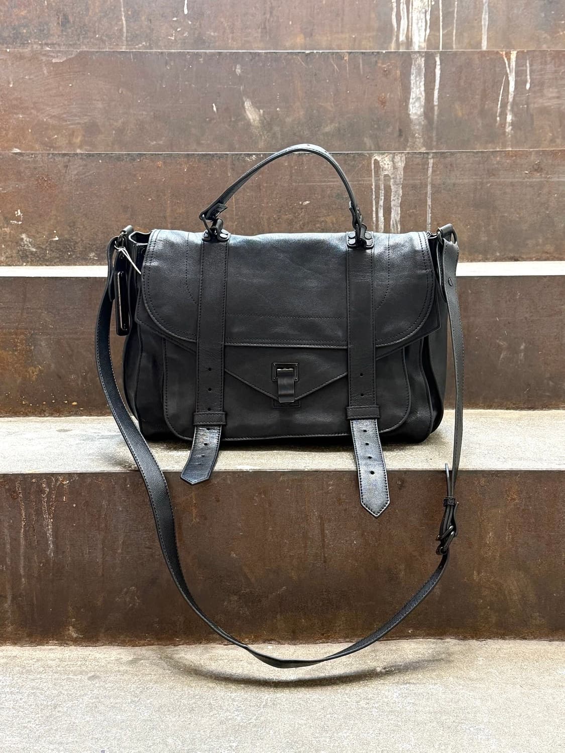 프로엔자 슐러 블랙 미디움 PS1 토트백 상품이미지1