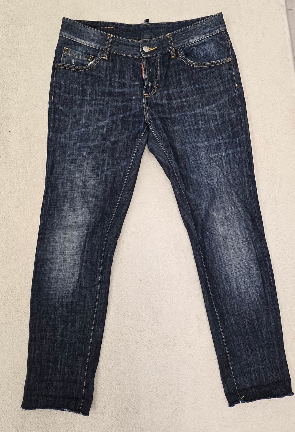 정품) 디스퀘어드2 남성 청바지. 
싸이즈 31~32.   상품이미지3
