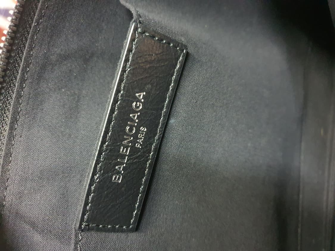 발렌시아가 클러치 상품이미지4