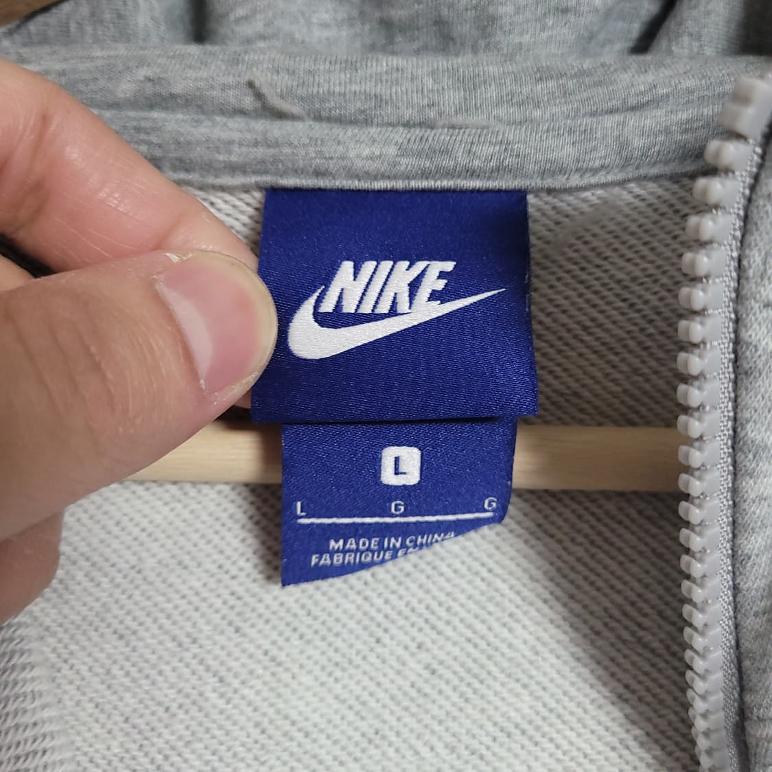 (L) NIKE 나이키 그레이 후드 집업 상품이미지2