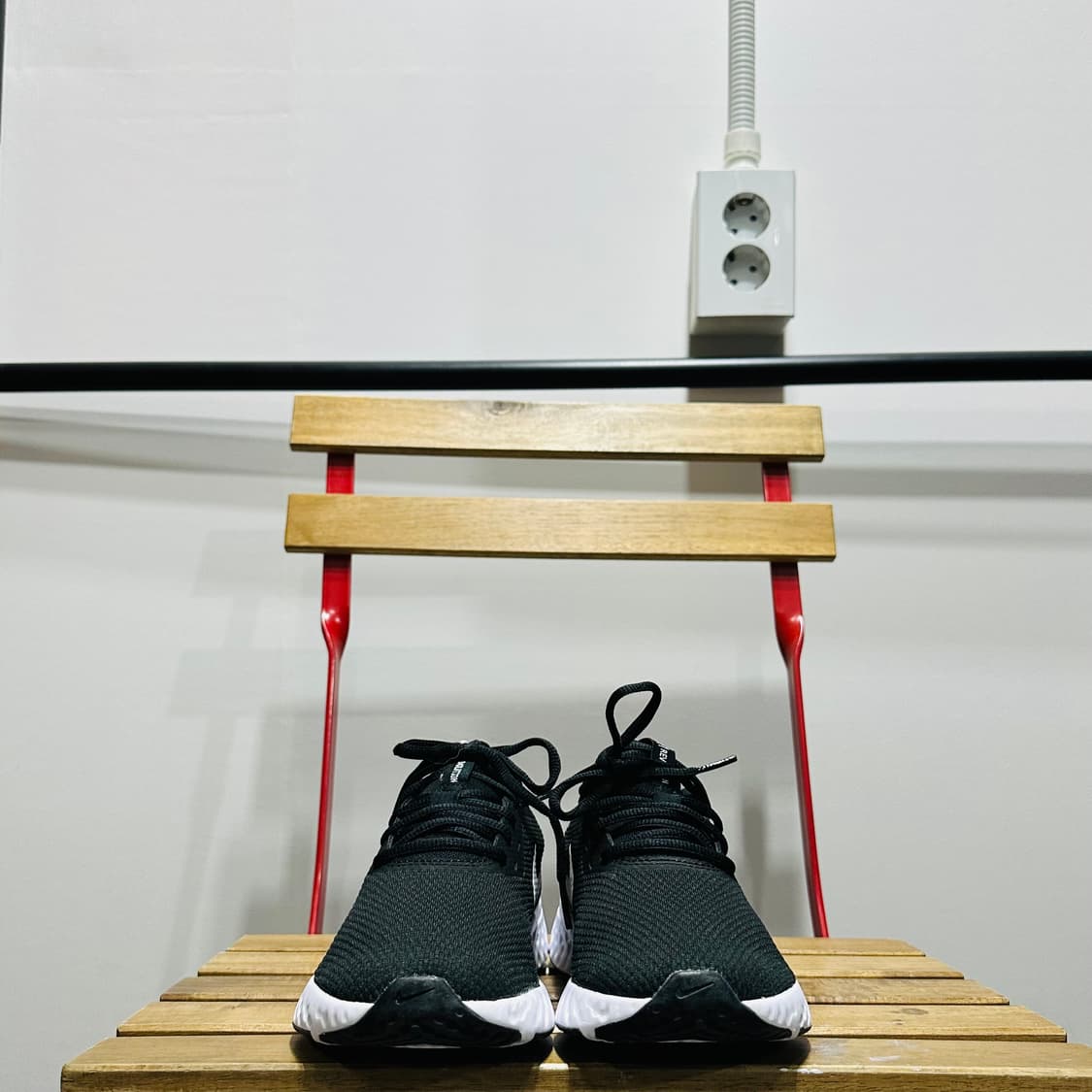 230) 나이키 운동화 여성 여자 신발 레볼루션 블랙 상품이미지2