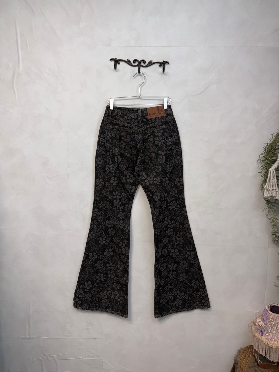 Badee oriental butterfly bootscut pants 상품이미지4