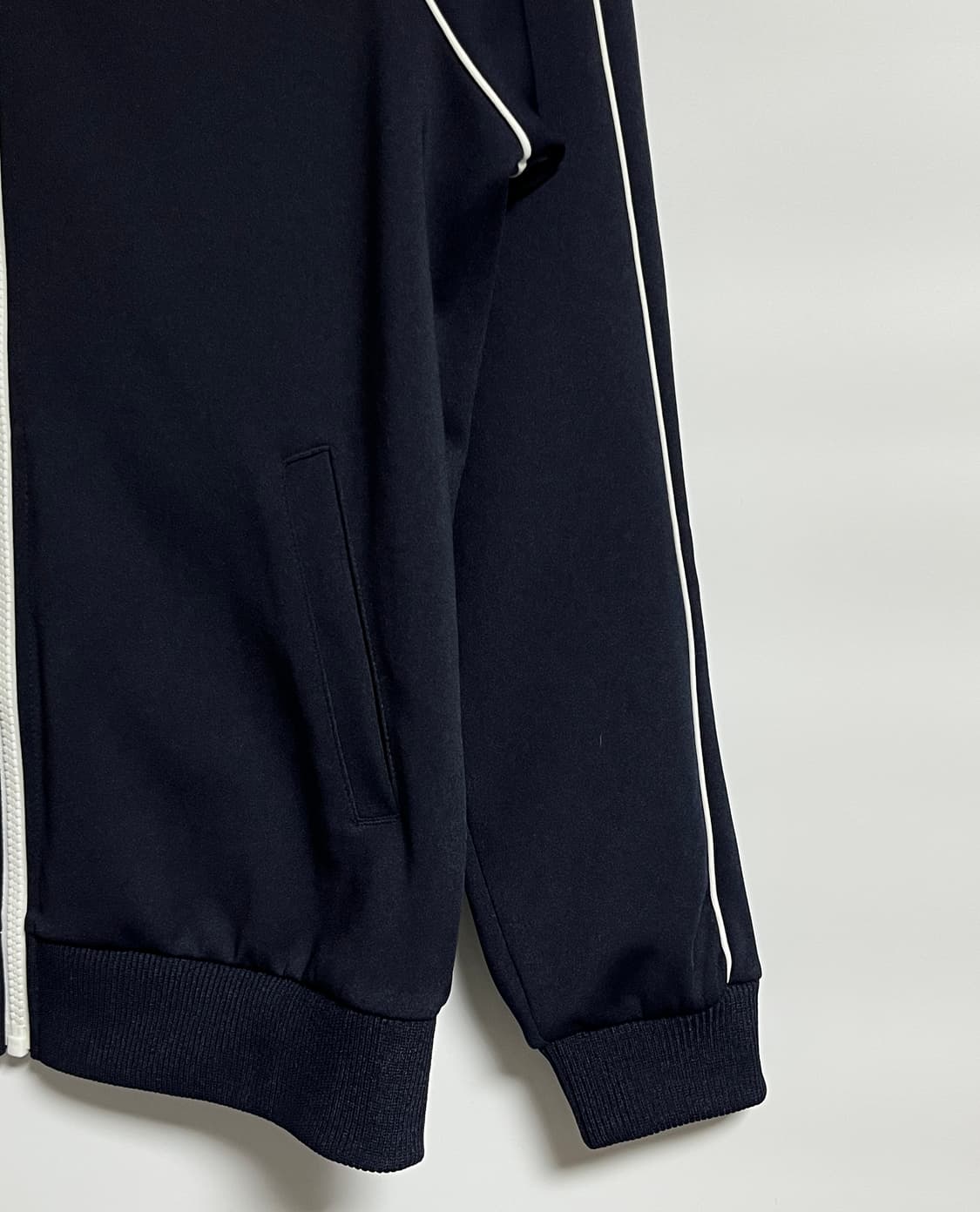 휠라 네이비 트랙 져지 트랙탑 S 상품이미지2